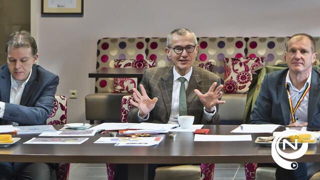 Minister Frank Vandenbroucke  op werkbezoek in de PIOEN Vorselaar : 'Voorbeeld voor iedere gemeente'