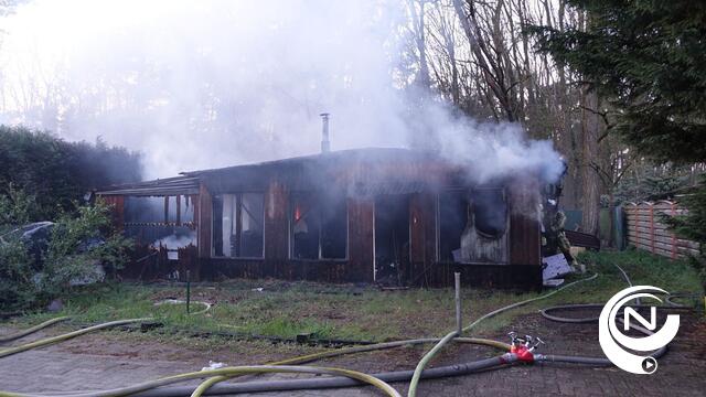  Chalet uitgebrand aan Lierse Steenweg : geen gewonden