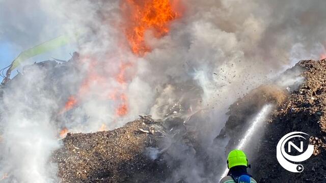 Hevige brand bij metaalverwerkend bedrijf HKS in Geel, geen gewonden