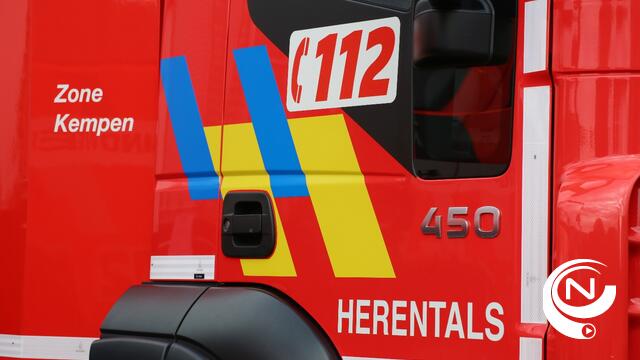 E313 volledig versperd in Herentals na aanrijding tussen vrachtwagens