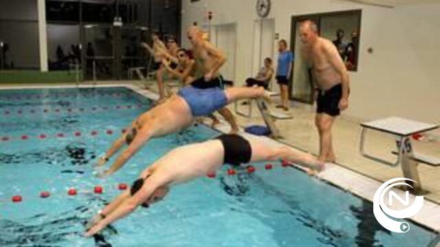 Zwemt Vlaams minister van sport Philippe Muyters (N-VA) 25.000e baantje in nieuw zwembad Westerlo?