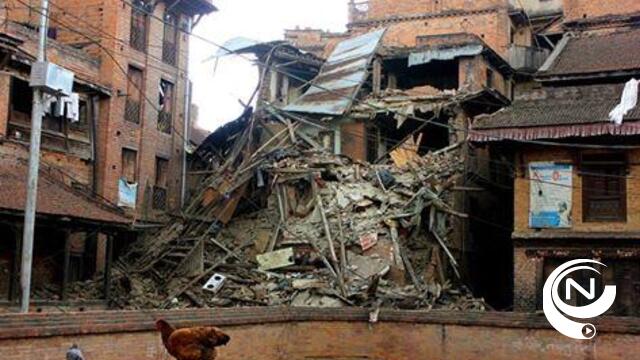 Katmandu ligt in puin, dodentol aardbeving al zeker op 3.200 