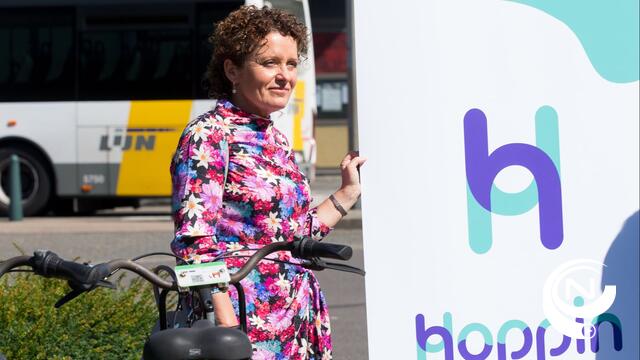 Minister Lydia Peeters stelt nieuw Vlaams mobiliteitsmerk voor: Hoppin