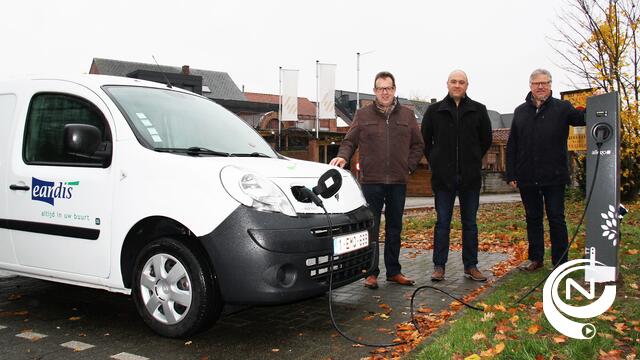 Lille en Eandis nemen de 1e publieke laadpaal voor elektrische wagens in gebruik