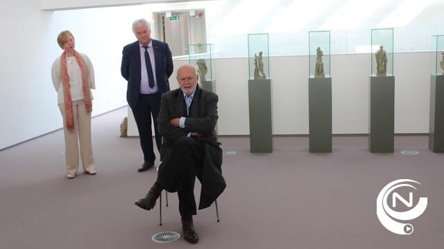 Guillaume Bijl presenteert Fraikin in Art Center Hugo Voeten 