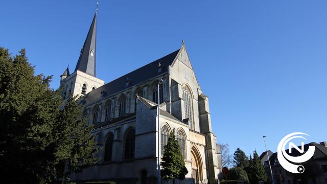 Volle kerk voor Mgr. Luc Van Looy