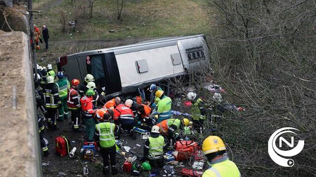 E34 : Poolse bus verongelukt in Ranst, 5 doden en 6 zwaargewonden 