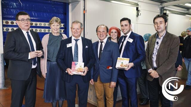 Minister Muyters bezoekt Tops Foods tijdens Voka Open Bedrijvendag