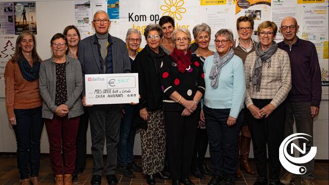 Sofie Walk & Run en Okra Achterbos schenken cheque aan Kom op tegen Kanker