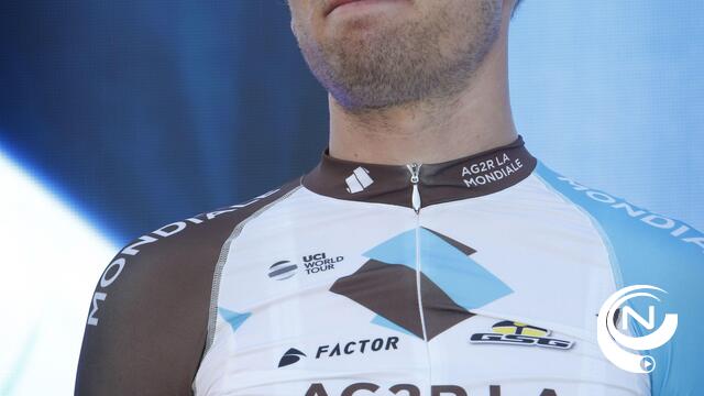 Jan Bakelants valt zwaar in Tour Down Under maar blijft in peloton 