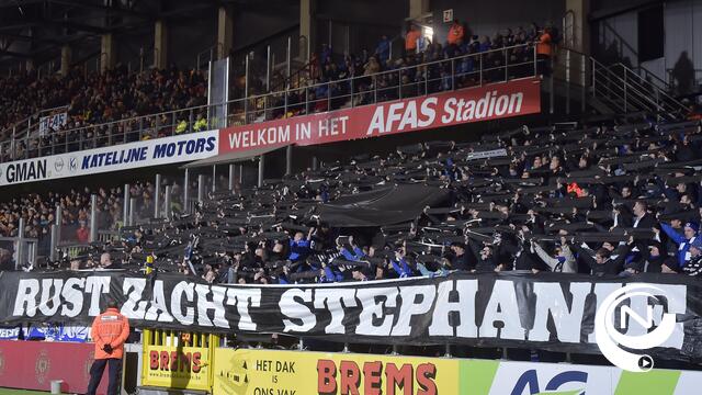 Ingetogen minuut stilte in KV Mechelen-RC Genk 