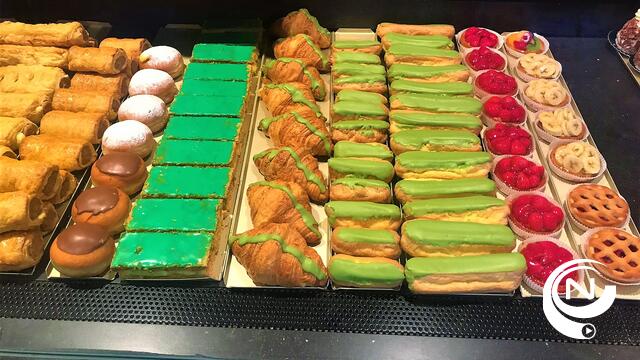 Bakker Tom Smet A Tatin : 'Mega Groene biscuit voor klant Wout van Aert op HFF, hele week Groene patisserie'