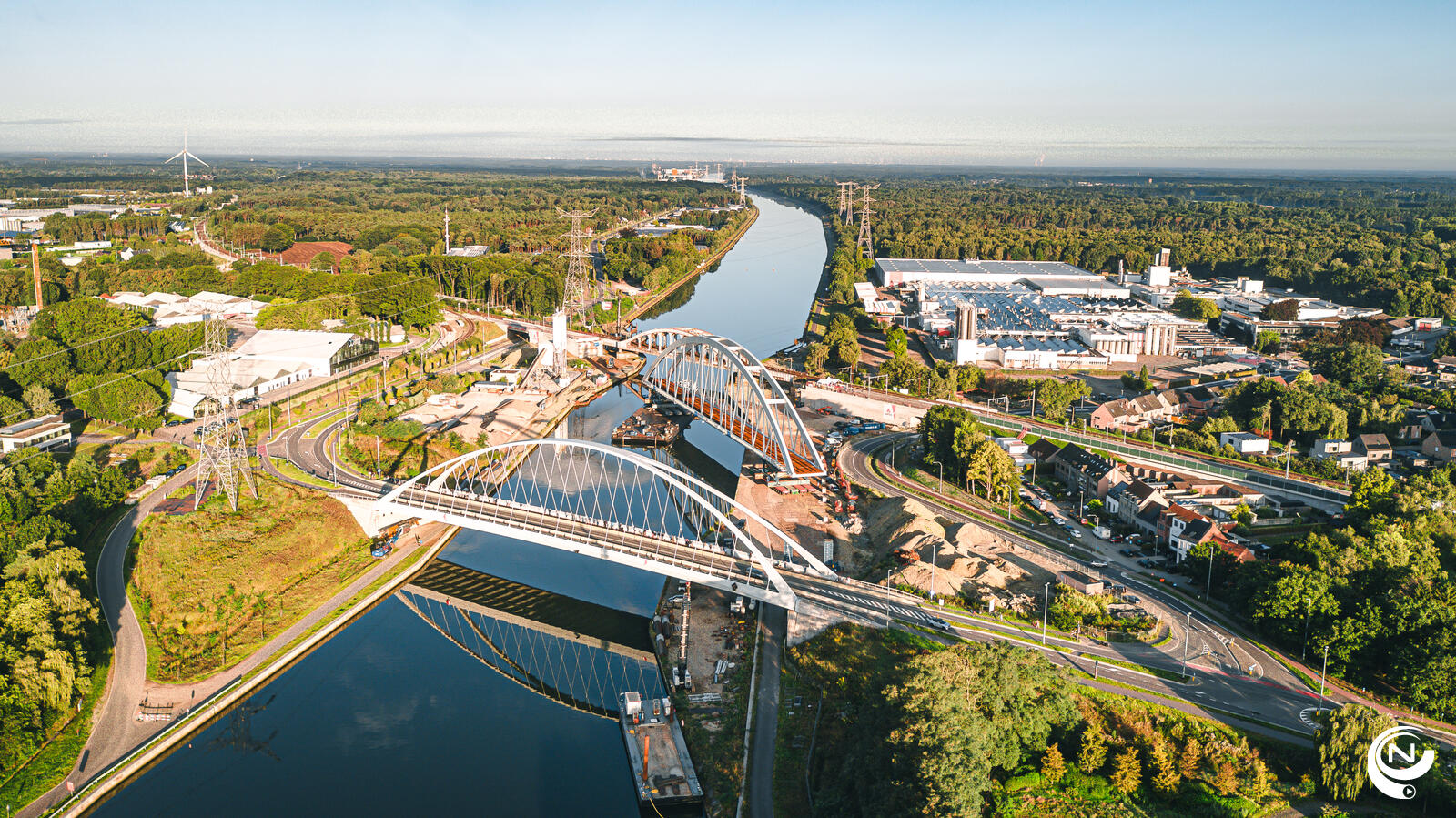 Nieuw traject en spoorbrug over het Albertkanaal aan Lierseweg Herentals