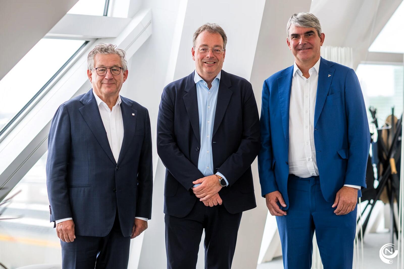 foto DRIESLUYTEN rr