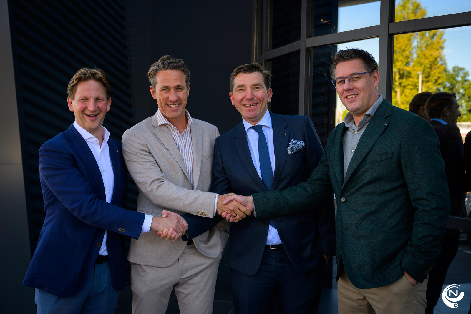 Euro Fresh Foods, een toonaangevende internationale partner in sourcing en distributie van zuivelproducten en dranken binnen de Benelux, en Heylen Group uit Herentals, hebben de acquisitie aangekondigd van Konings-Zuivel. 