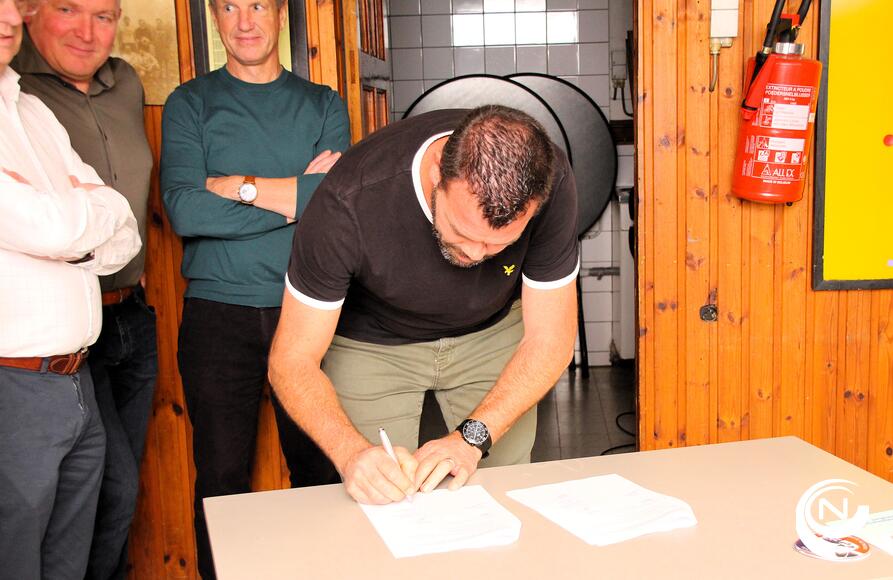 Tijdens de inhuldiging ondertekenden de 6 coördinatoren, samen met korpschef Pieter Hendrickx en burgemeesters, het charter dat BIN Doffen officieel vormgeeft.