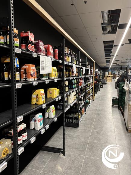 Delhaize Grote Markt heropent na toekomstgerichte remoddeling in Herentals: “Duurzaam, én energieverbruik fors terugdringen”