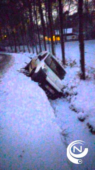 Continu ongevallen op spekgladde Kempense en Neteland wegen.