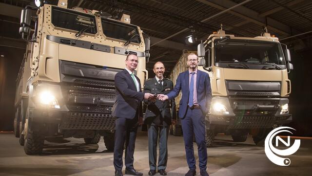 Eerste van 900 'DAF Oevel' CF Military trucks geleverd aan Defensie