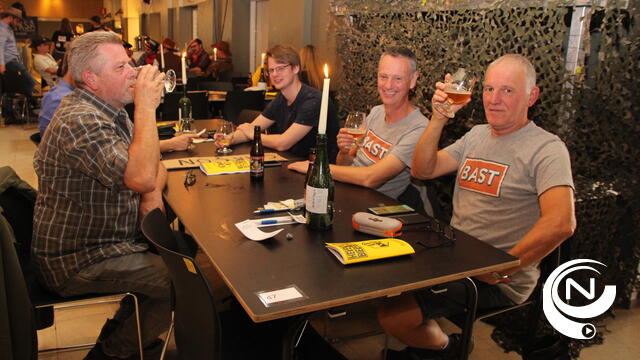 24e Herentalse Bierfeesten : '100 top-bieren, afgeklopt op 876 liter'