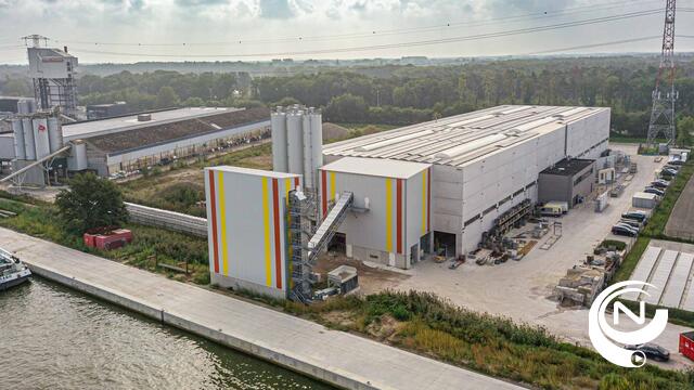 Arbeider Ivan (54) uit Olen komt om het leven : met bobcat in Albertkanaal Grobbendonk beland