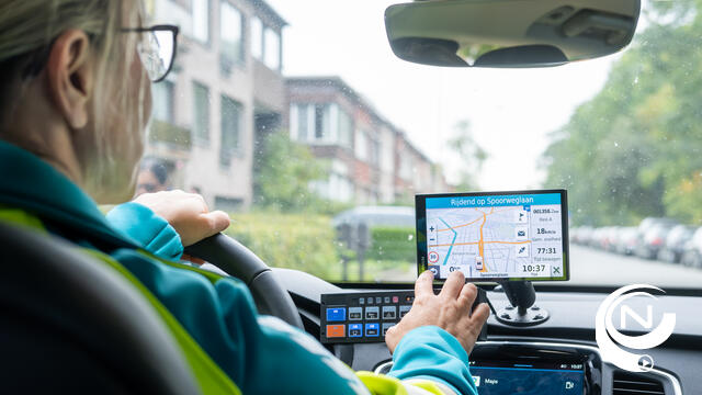 Spoeddiensten GZA Ziekenhuizen en ZNA delen nieuw MUG-voertuig : “Verkeershinder ontwijken door real time navigatie”