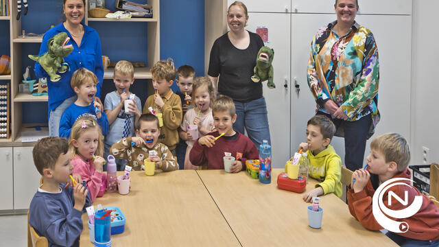 Geslaagd tandenpoetsproject mondzorg kleuters De Knipoog en De Wijngaard : "GEZOND BEGINT IN JE MOND"