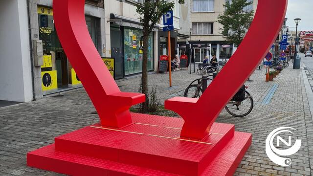 Mien Van Olmen : 'Groen, zitbanken en kleurrijke 'kunstwerken' in Herentals centrum'