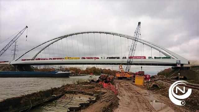 123 meter lange nieuwe brug over Albertkanaal Geel-Stelen vandaag open