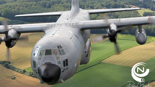 Luchtmacht : 'Afscheid C-130 Hercules transportvliegtuigen vandaag vrijdag boven de Kempen' - door mist ingekorte vlucht