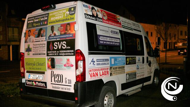 Marianne Verhaert : 'Mindermobielenbus ingezet voor vervoer naar vaccinatiecentrum Den Troon'