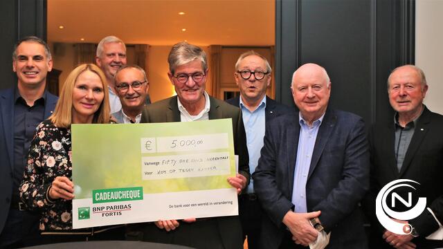 Serviceclub FiftyOne voorzitter Paul Peeters : 'Cheque €5.000 voor Kom op Tegen Kanker'