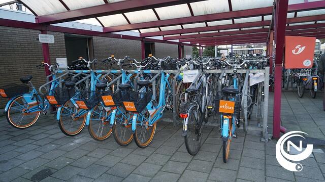 2 nieuwe overdekte fietsenstallingen aan station Herentals