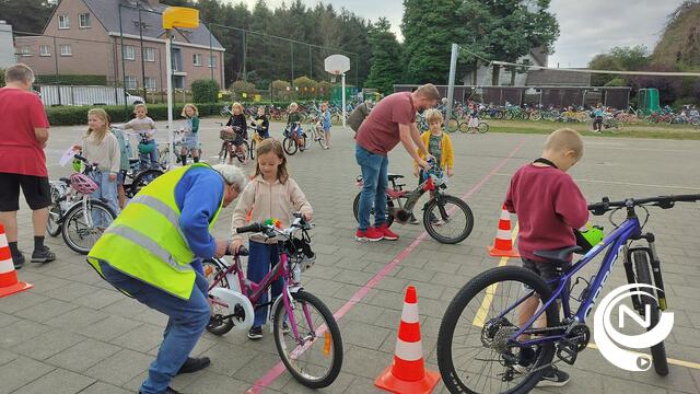 VBS De Parel Lichtaart met geslaagde fietscontroles