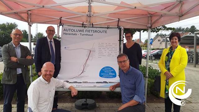 Autoluwe fietsroute : Herentals, Lille, Kasterlee, Turnhout en provincie tekenen samenwerkingsovereenkomst