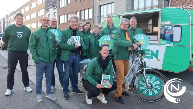 Kempense Groen-kandidaten onderstrepen speerpunten aan station