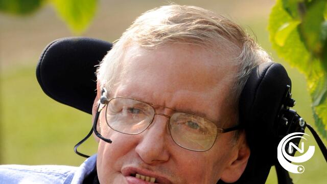 Stephen Hawking de meester van het universum overleden (76)
