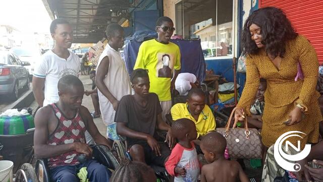 De Hoptimisten steunen Sierra Leone met rolstoelen en rollators