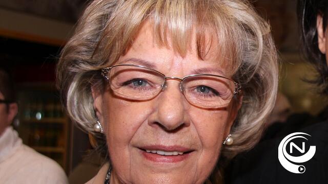  Rita Deneve, bekend van "De allereerste keer", overleden (73)