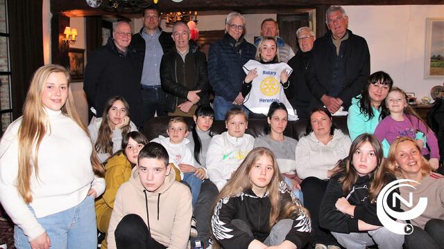 Rotary steunt privé-initiatief opvang 14 gevluchte Oekraïners : 'We willen graag werken in Herentals'