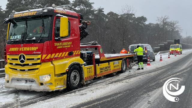 E313 winterweer : 15 ongevallen op korte tijd tussen Herentals en Ham 
