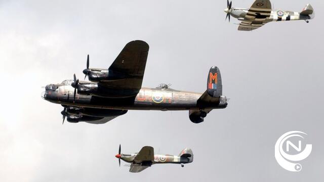 ​​​​​​​Flypast boven Gierle door laatste vliegwaardige LANCASTER-bommenwerper van Battle of Britain Memorial Flight