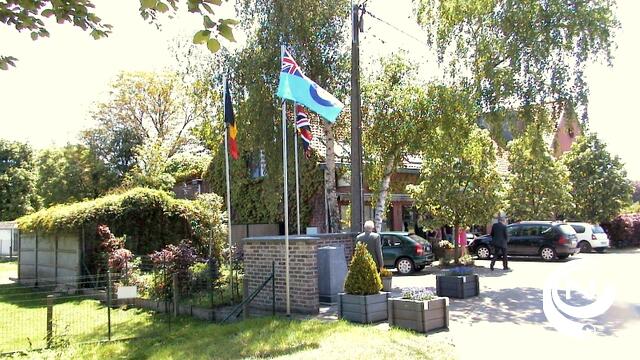 Herdenking 20 jaar monument crash Lancaster WOII in Schobbroek 