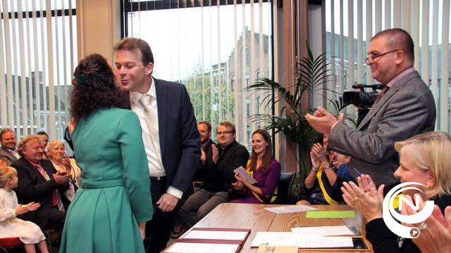 Burgemeester Lieven Janssens trouwt met zijn Vicky 