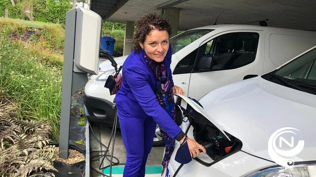 Reactie Vlaams minister Lydia Peeters op 'Kernkabinet raakt het eens over bedrijfswagens'