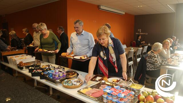 Gemeentebestuur en OCMW bedanken vrijwilligers met ontbijtbuffet