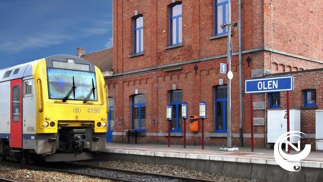NMBS :  'Zwartrijders verwonden treinbegeleider in Olen, streng optreden tegen deze agressie'