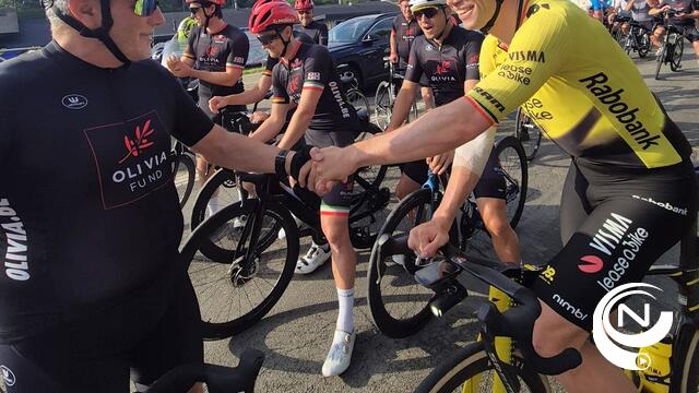 Olivia Classic record : zo'n 1.000 deelnemers, Wout van Aert aan de start - extra foto's