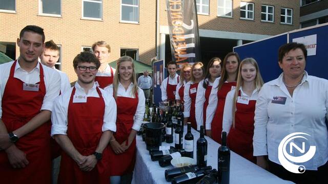 kOsh : knappe bedrijfsvoorstelling 'Sweet Life' met wijnbeurs campus Bovenrij - extra foto's