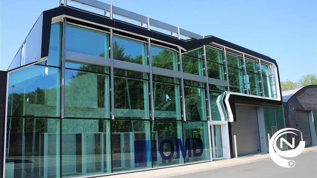 OMD-Glaswerken : splinternieuwe showroom en kantoren bevestigen groei